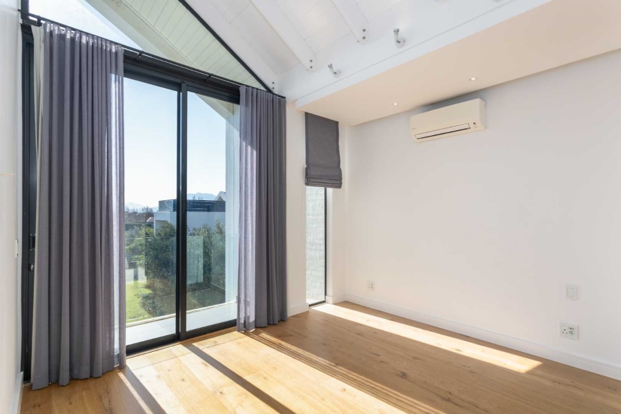 To Let 2 Bedroom Property for Rent in Val De Vie Estate Western Cape